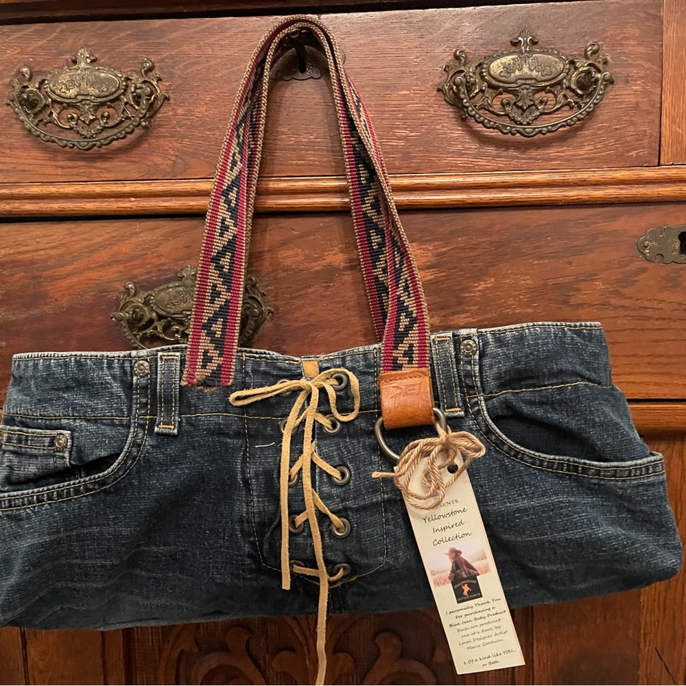 BJB211 PRESENTS THE YELLOWSTONE COLLECTION HANDBAGS